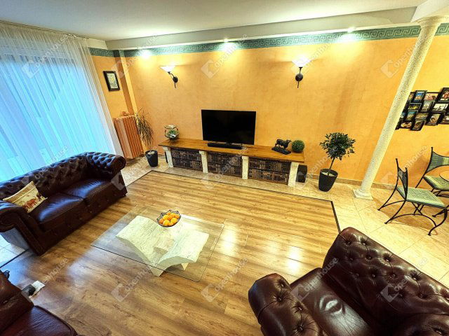 Eladó sorház, Debrecenben 133 M Ft, 4 szobás