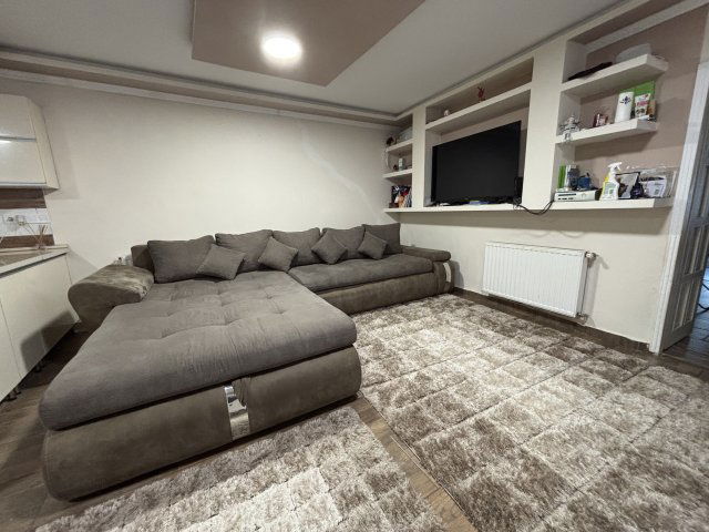 Eladó családi ház, Szolnokon 67.9 M Ft, 3 szobás