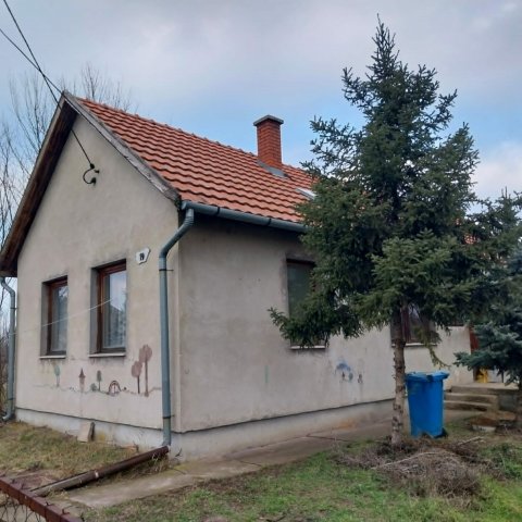Eladó családi ház, Jászalsószentgyörgyon 14.8 M Ft, 2+1 szobás