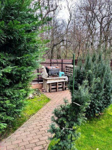 Eladó téglalakás, Budapesten, XVIII. kerületben 123 M Ft