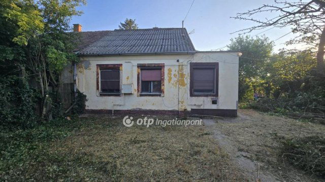 Eladó családi ház, Kabán 12.7 M Ft, 2+1 szobás