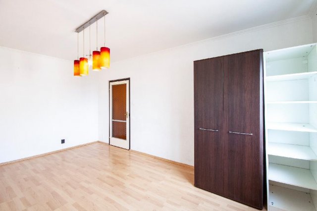 Eladó panellakás, Budapesten, X. kerületben 79.9 M Ft, 3 szobás