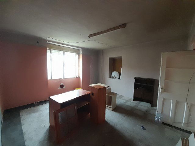 Eladó családi ház, Vasadon 23.5 M Ft, 2 szobás