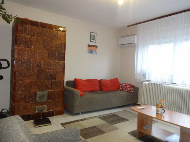 Eladó családi ház, Lakitelken 45 M Ft, 3 szobás