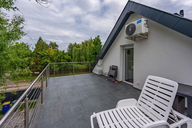 Eladó családi ház, Ráckevén 129.9 M Ft, 4 szobás