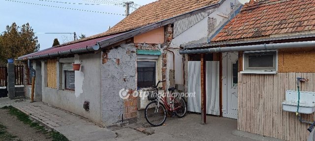 Eladó családi ház, Óföldeákon 18.5 M Ft, 1+3 szobás