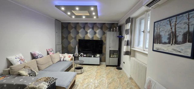 Eladó téglalakás, Budapesten, II. kerületben, Pasaréti úton