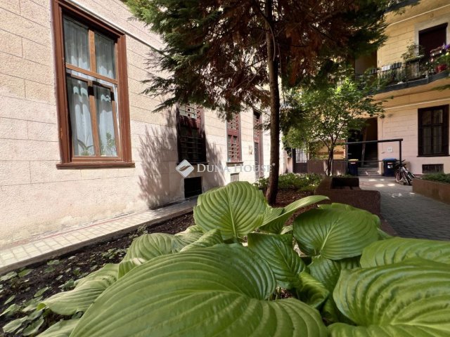 Eladó téglalakás, VI. kerületben, Szinyei Merse utcában