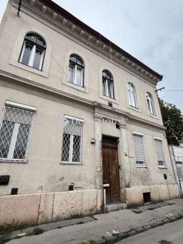 Eladó téglalakás, Budapesten, IV. kerületben 44.9 M Ft, 1 szobás