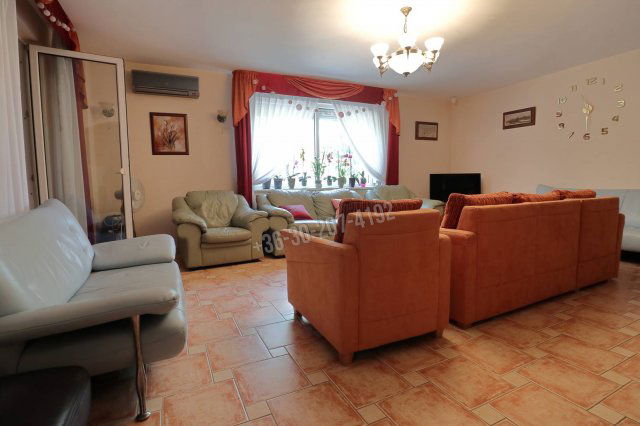 Eladó hotel, Szatymazon 232 M Ft, 9 szobás / költözzbe.hu