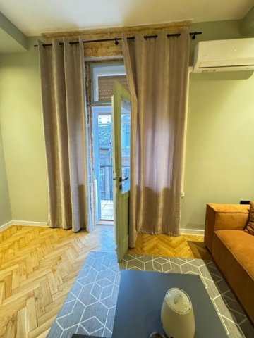 Kiadó téglalakás, albérlet, VII. kerületben, Dob utcában