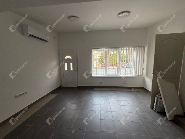 Eladó üzlethelyiség, Zalaegerszegen 6.9 M Ft, 2 szobás
