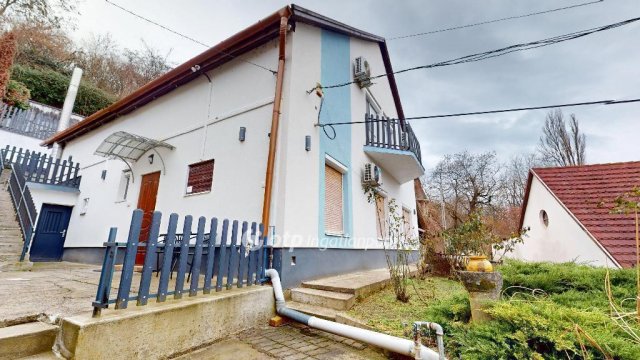 Eladó családi ház, Miskolcon 64.9 M Ft, 4 szobás