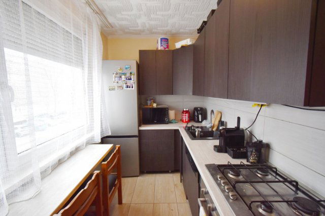 Eladó panellakás, Debrecenben 56.5 M Ft, 3 szobás