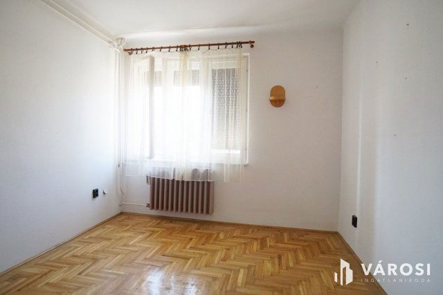 Eladó családi ház, Gyálon 129.9 M Ft, 6 szobás