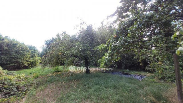 Eladó családi ház, Jászberényben 121.9 M Ft, 2 szobás