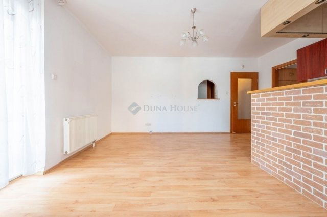 Eladó téglalakás, Budapesten, XVI. kerületben 115 M Ft, 3 szobás