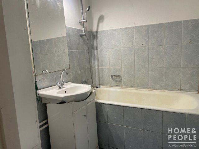 Eladó téglalakás, Hódmezővásárhelyen 35.5 M Ft, 2 szobás