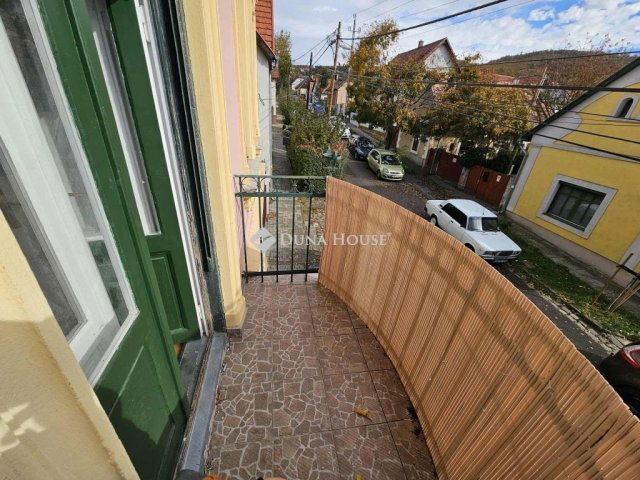 Kiadó téglalakás, albérlet, Budakeszin 260 E Ft / hó, 2 szobás