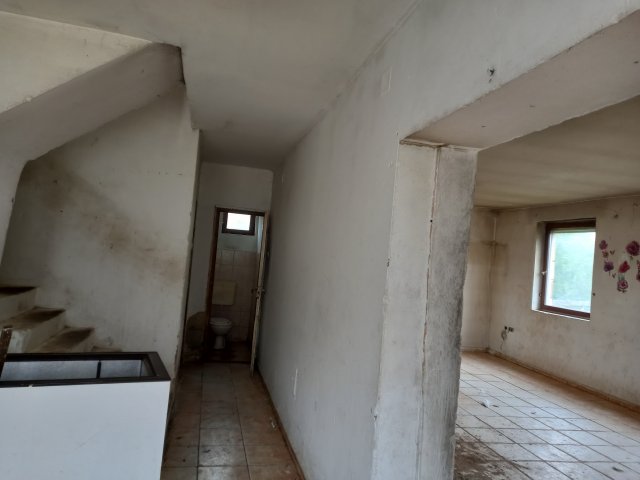 Eladó családi ház, Dencsházán 24.6 M Ft, 4+2 szobás