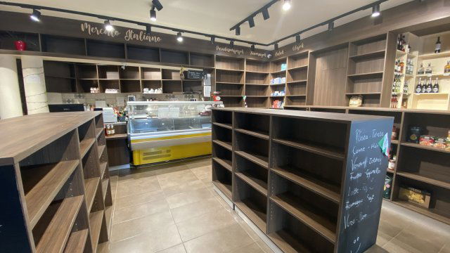 Eladó ipari ingatlan, Székesfehérvárott 139 M Ft