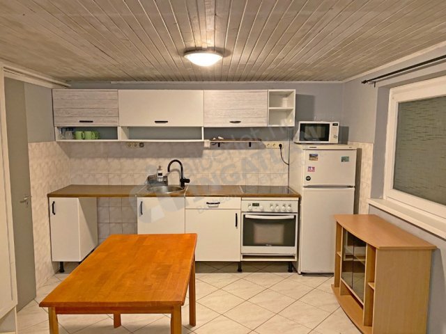 Kiadó téglalakás, albérlet, Budapesten, XI. kerületben