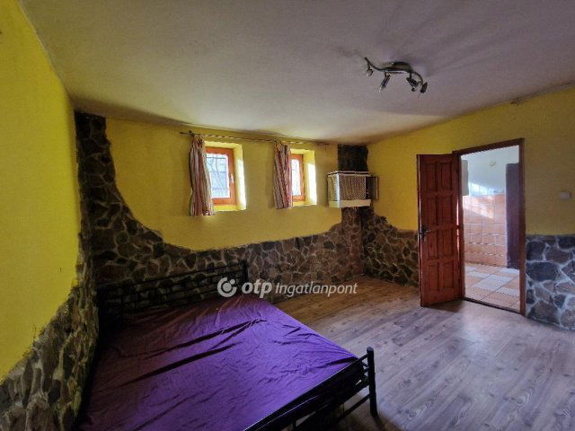 Eladó téglalakás, Budapesten, XIV. kerületben 33 M Ft, 1 szobás