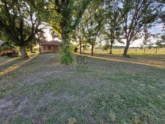 Eladó családi ház, Nyársapáton 25 M Ft, 2 szobás