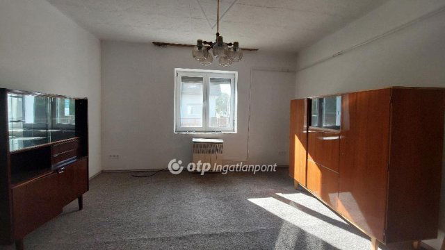 Eladó családi ház, Isaszegen 65.9 M Ft, 3+1 szobás