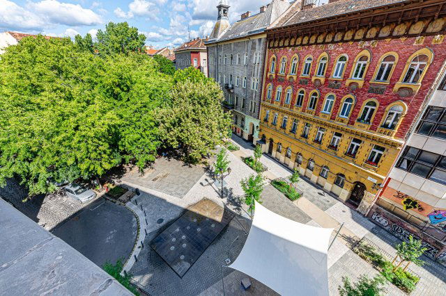 Eladó téglalakás, Budapesten, VII. kerületben 89.9 M Ft