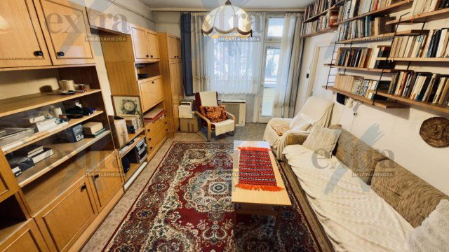 Eladó téglalakás, Szegeden 59.9 M Ft, 2+1 szobás