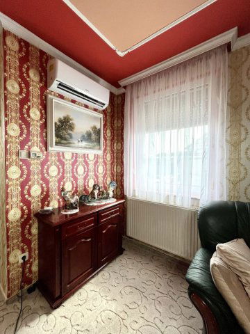 Eladó családi ház, Mikepércsen 99.99 M Ft, 4 szobás