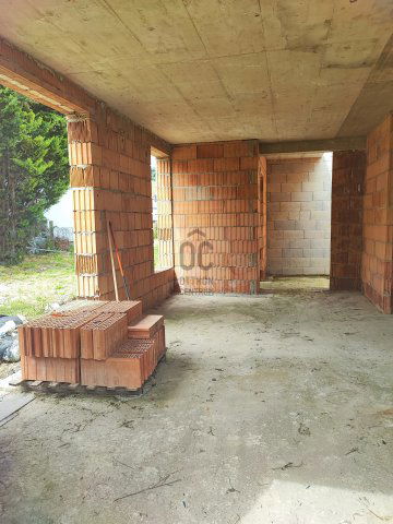 Eladó ikerház, Budakalászon 70 M Ft, 3 szobás