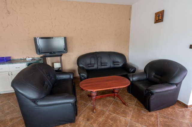 Kiadó családi ház, albérlet, Székesfehérvárott 450 E Ft / hó