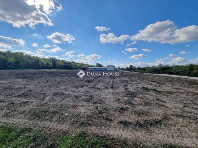 Eladó ipari ingatlan, Gárdonyban 39.9 M Ft / költözzbe.hu