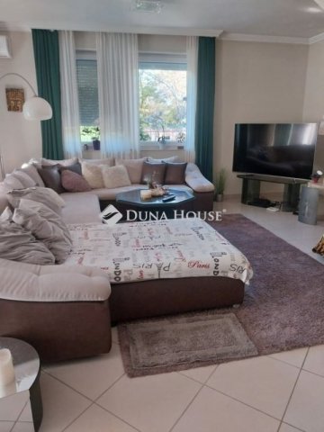 Eladó ikerház, Érden 145 M Ft, 5 szobás / költözzbe.hu