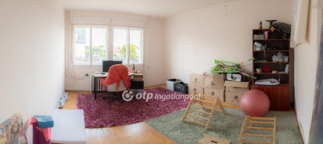 Kiadó családi ház, albérlet, Debrecenben 250 E Ft / hó