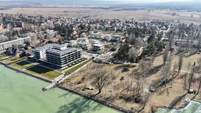 Eladó téglalakás, Balatonlelleén 69.99 M Ft, 2 szobás