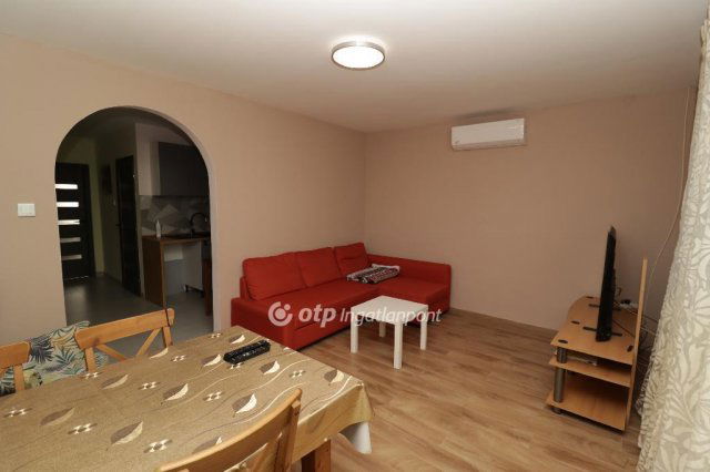 Eladó családi ház, Ráckevén 81.8 M Ft, 4 szobás