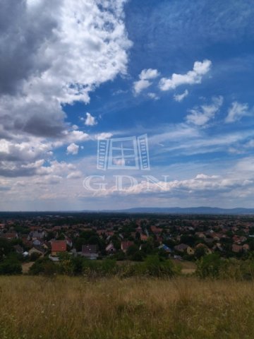 Eladó mezogazdasagi ingatlan, Fóton 12.9 M Ft