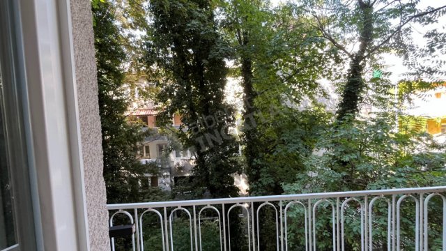 Kiadó téglalakás, albérlet, I. kerületben, Naphegy utcában