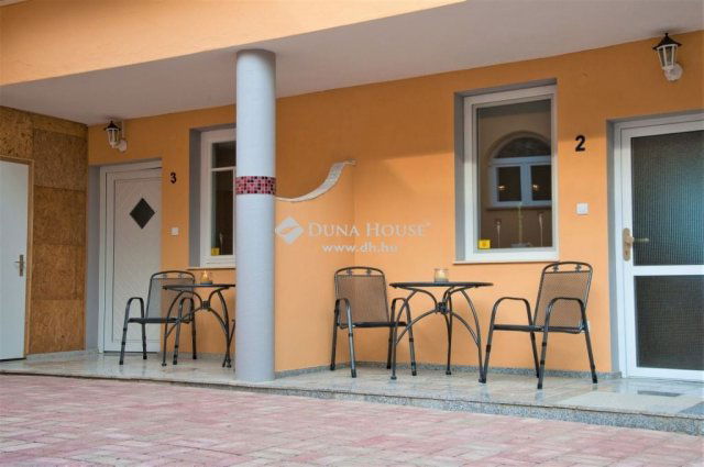 Eladó családi ház, Dunaszekcsőn 73.15 M Ft, 6 szobás