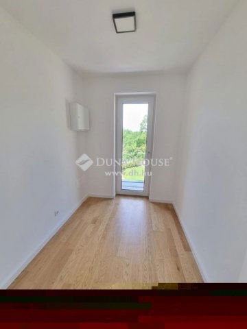Eladó családi ház, Békésen 21.9 M Ft, 4 szobás