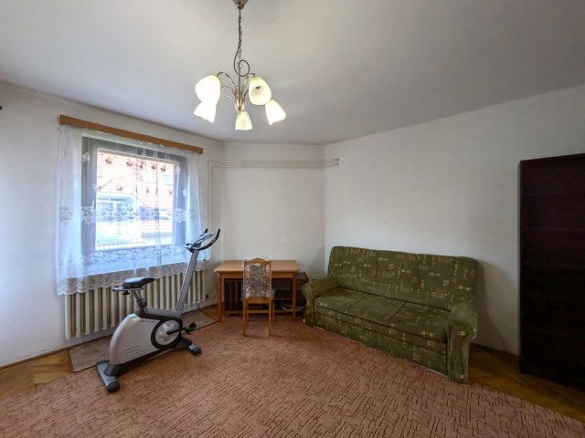 Kiadó téglalakás, albérlet, Debrecenben 300 E Ft / hó, 3 szobás