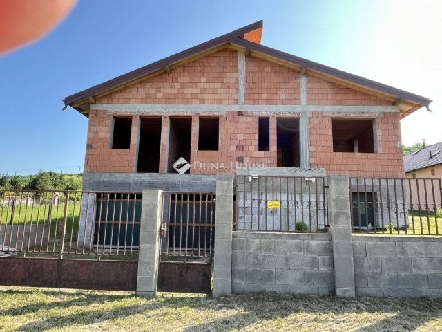 Eladó telek, Ikladon 70 M Ft / költözzbe.hu