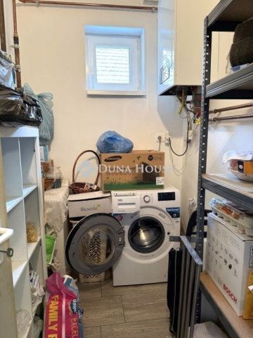 Eladó téglalakás, Monoron 56.9 M Ft, 2 szobás