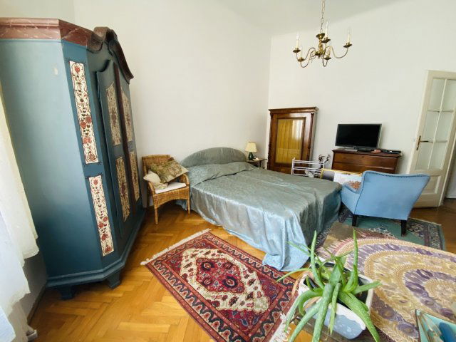 Kiadó téglalakás, albérlet, V. kerületben, Zoltán utcában