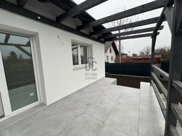 Eladó ikerház, Tárnokon 98 M Ft, 4 szobás / költözzbe.hu