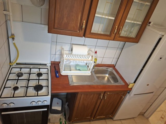 Kiadó panellakás, albérlet, VIII. kerületben, Szigony utcában