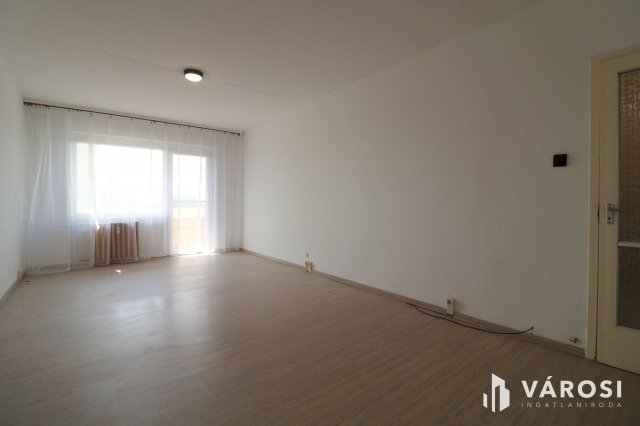 Kiadó panellakás, albérlet, Hódmezővásárhelyen 120 E Ft / hó
